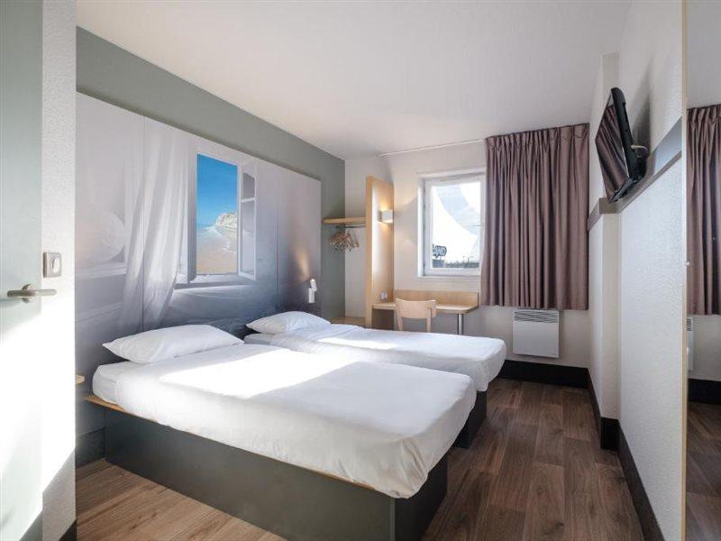 B&B Hotel Calais Centre St Pierre Εξωτερικό φωτογραφία