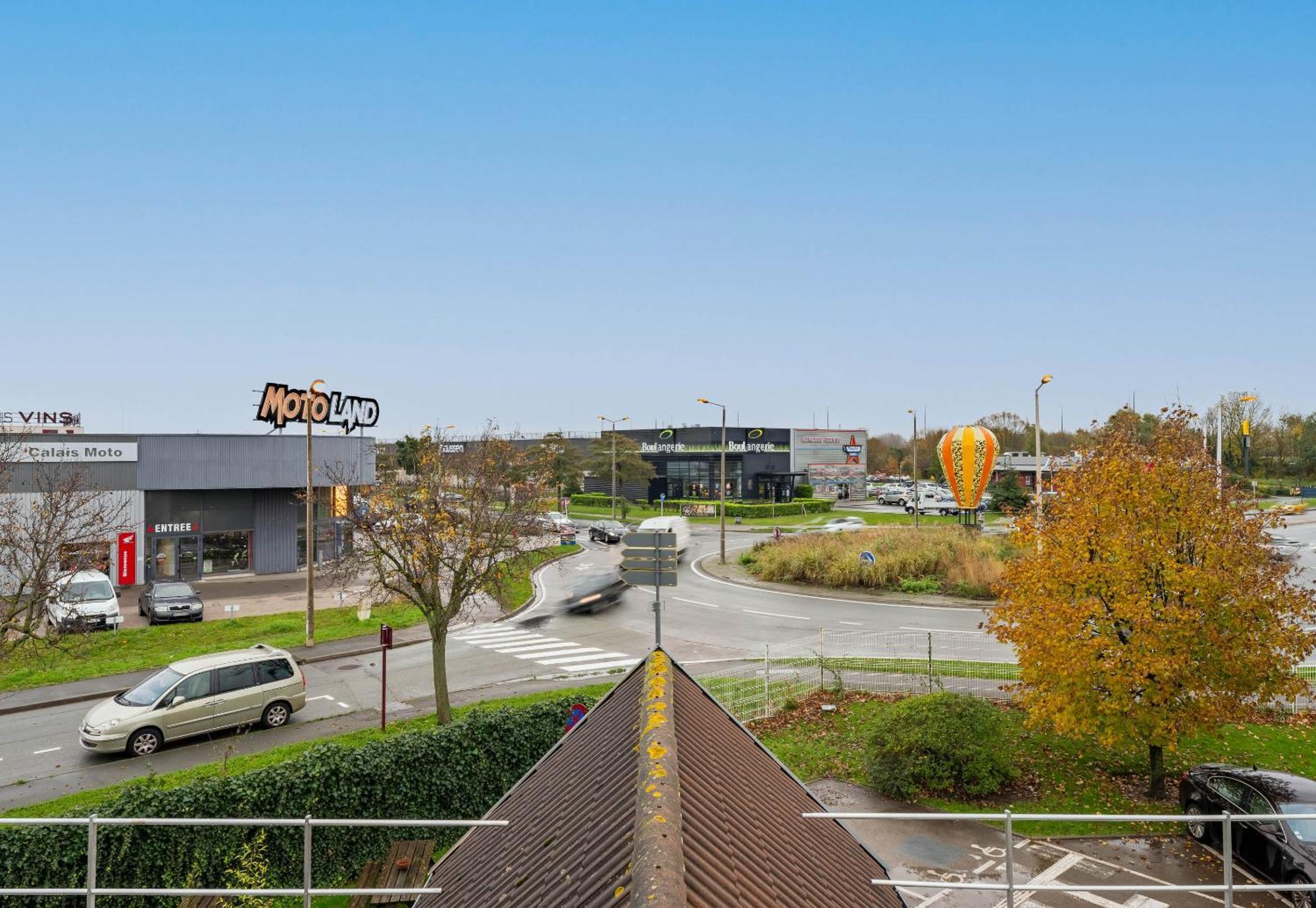 B&B Hotel Calais Centre St Pierre Εξωτερικό φωτογραφία