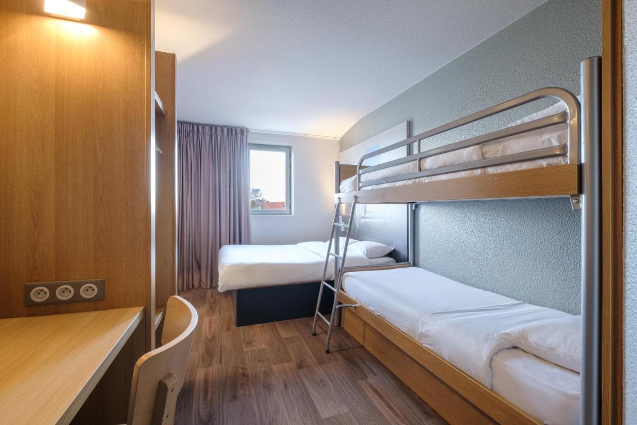 B&B Hotel Calais Centre St Pierre Εξωτερικό φωτογραφία